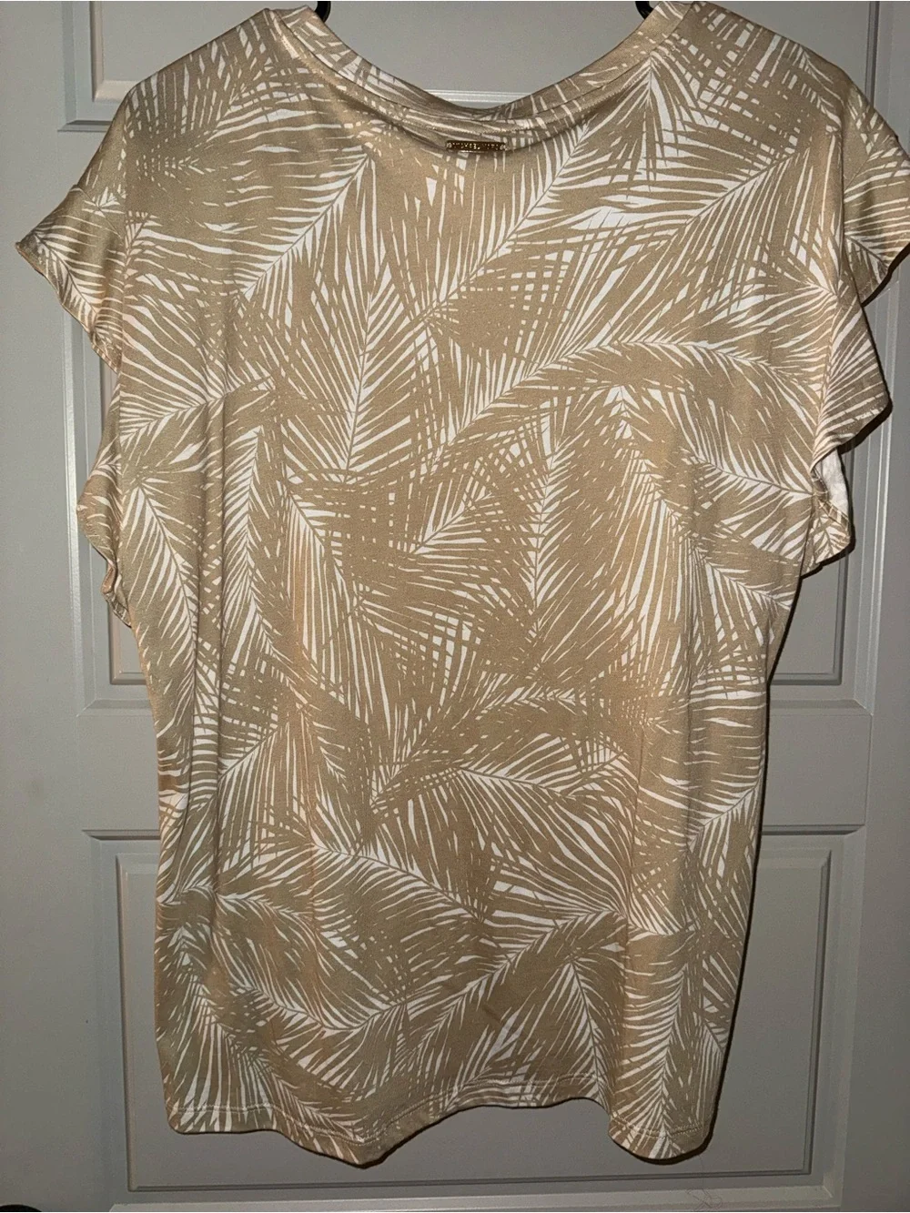 Michael Kors Cream and Tan Palm-Print Flutter Sleeve Tee